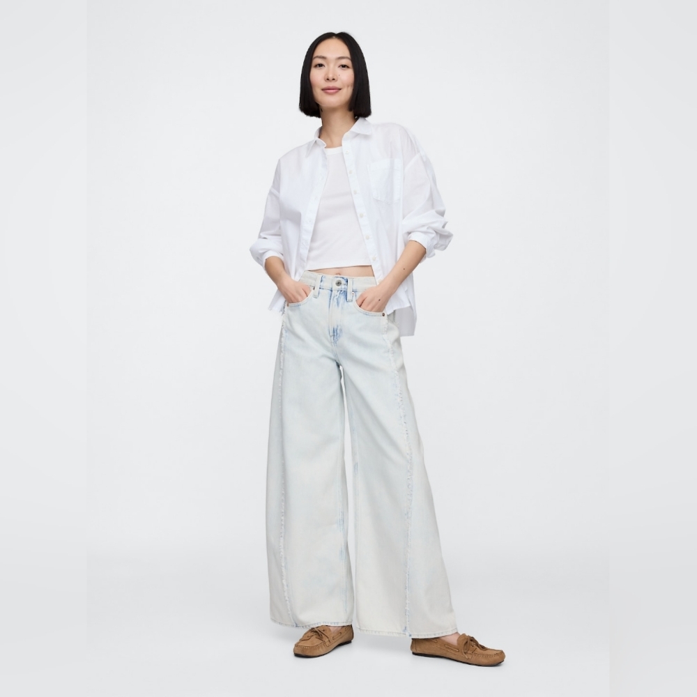 NWT Gap Mid Rise SuperSoft Baggy Jeans Light Wash - Picture 2 of 7